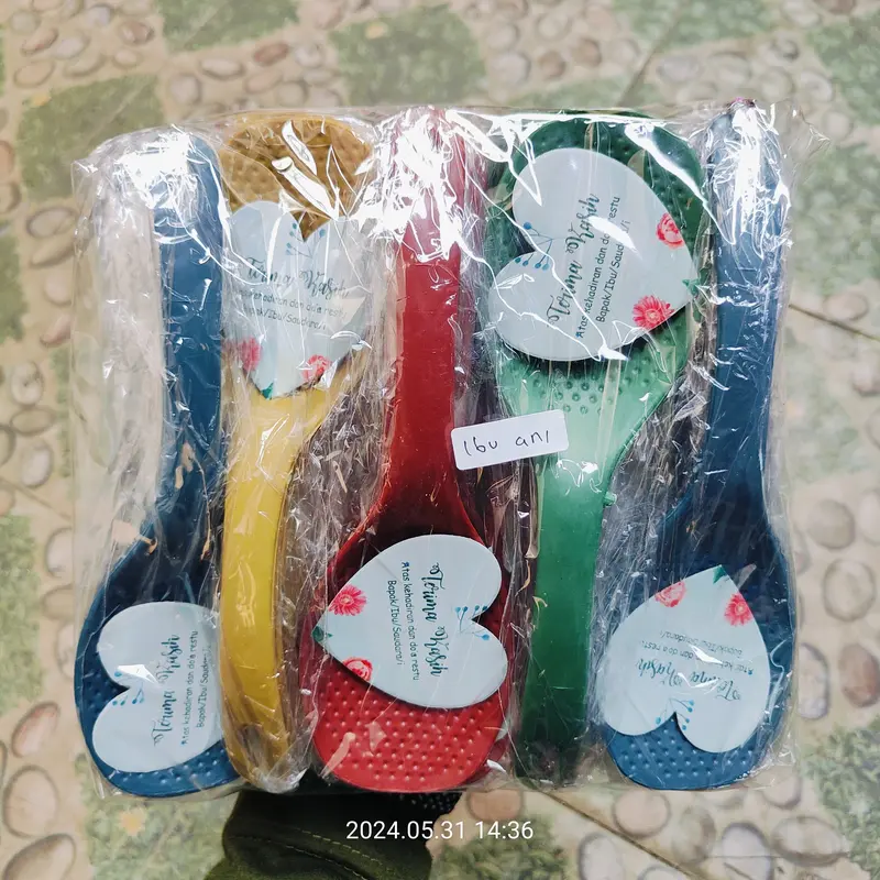 100 PCS GRATIS UCAPAN !! Souvenir Centong/ SENDOK Nasi PLASTIK 5