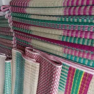 Tikar Mendong Asli Tebal Model 170 x 190 Motif Random Cocok Untuk Berbagai Kegiatan