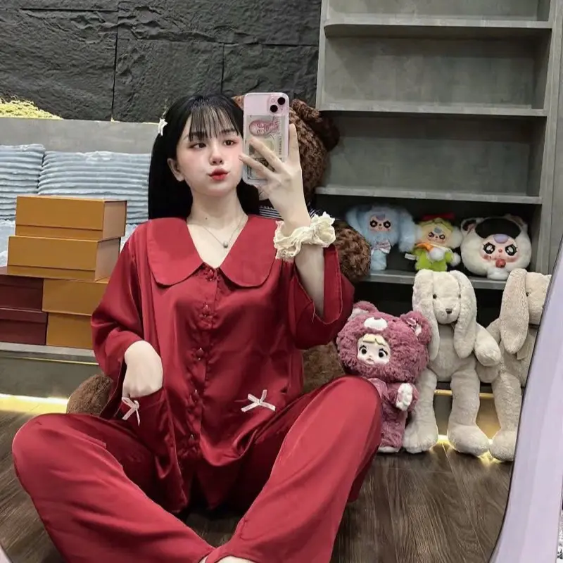 Bộ lụa trơn tay lở siêu sang