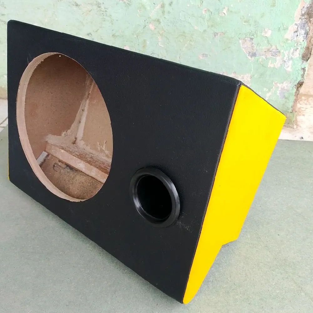 BOX SUBWOOFER 10 INCH KUSUS CANTER RAGASA DUTRO HINO DHINA UMPLUNG BAHAN MDF KETEBLAN 18 MM Speakers