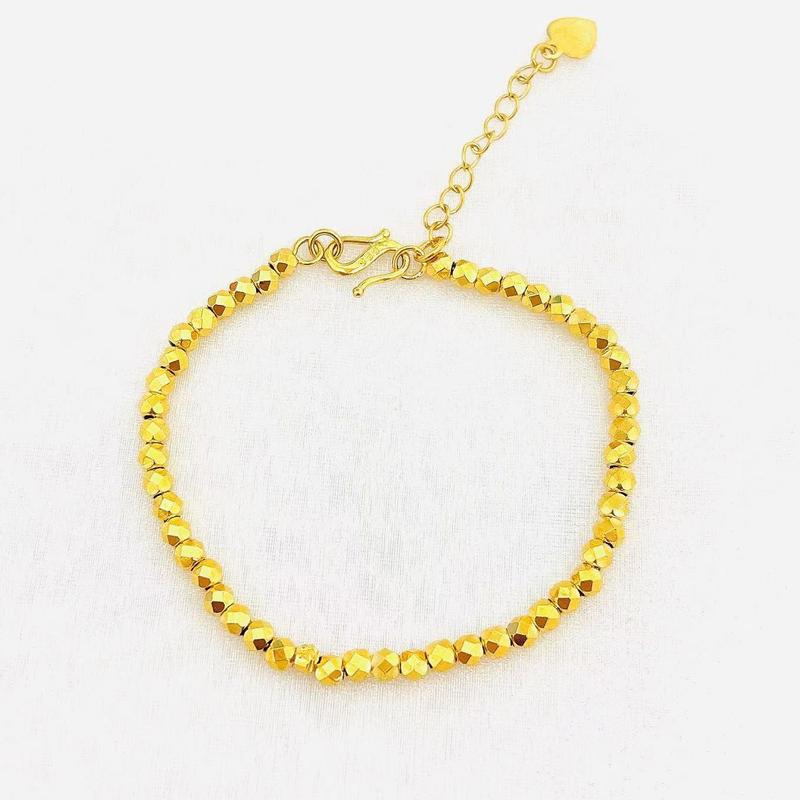 Product Introduction of Starry Sky Lucky Pearl Bracelet, Shining Starry Sky, Light Luxury and Exquisite, Preferred Jewelry for Lovers, Friends and Family, Non fading Titanium Steel Bracelet 30