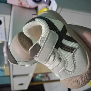 Sepatu olahraga anak-anak baru tiba dengan kualitas bagus dan alas yang lembut