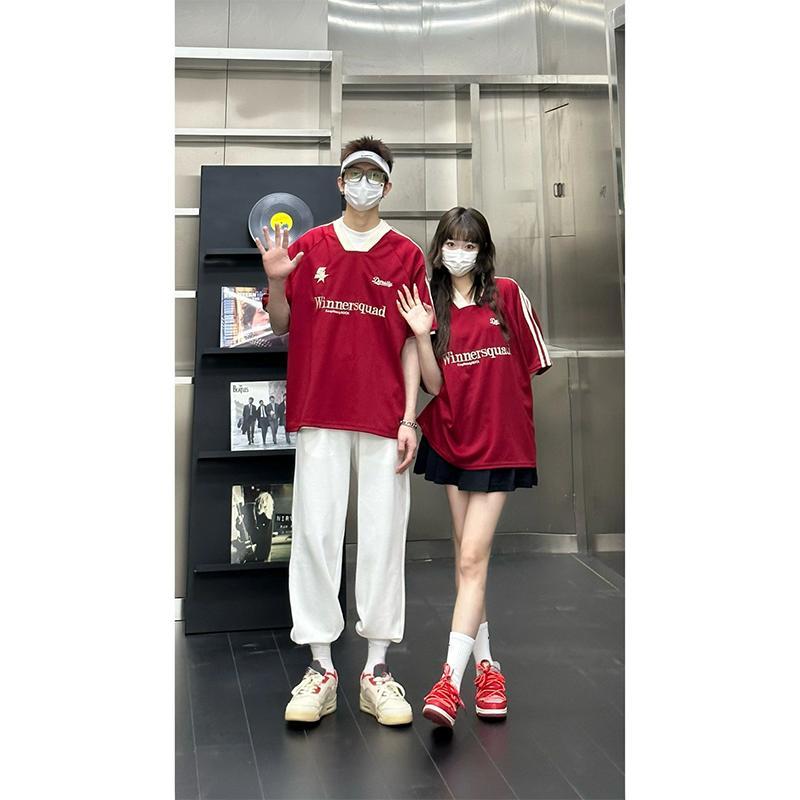 Product Introduction of Summer Heavy Embroidery American Retro V-neck Sports Casual Red Jersey Korean Short Sleeve Women's High Street Loose Couple T-shirt Fashion Brand Ins New Half Sleeve Men's Racing Clothes Top Black Basketball Shirt 9