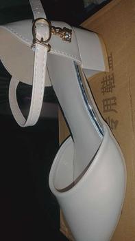 Product Review of Kasut musim panas untuk wanita, kasut gaun dengan tumit tengah dan kepala persegi, sandal fesyen untuk pesta perkahwinan, kasut kasual untuk wanita, banyak from 𝒂**ෆ 0