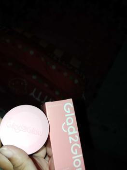 Product Review of [BPOM] Glad2Glow 2pcs bundle Skincare 2in1 Paket - Moisturizer+Serum Glowing Anti-acne Dark spot Barrier Bright Blueberry Ceramide Centella Berjerawat Memudarkan Mencerahkan Pencerah Wajah Arbutin Acid Extract Niacinamide Cooling Pelembab Melembutkan from U**a 0