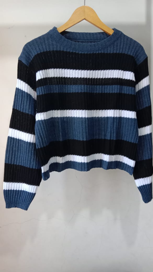 Sweater Rajut Azalea dengan Stripe Lengan Panjang untuk Wanita - Knitwear Wanita Crop Top - Atasan Wanita Casual Garis Salur - Baju Cewek Stripe Motif Cardigan Dewasa Sweater Rajut Azalea dengan Stripe Lengan Panjang untuk Wanita - Knitwear Wanita Crop Top - Atasan Wanita Casual Garis Salur - Baju Cewek Stripe Motif Cardigan Dewasa
