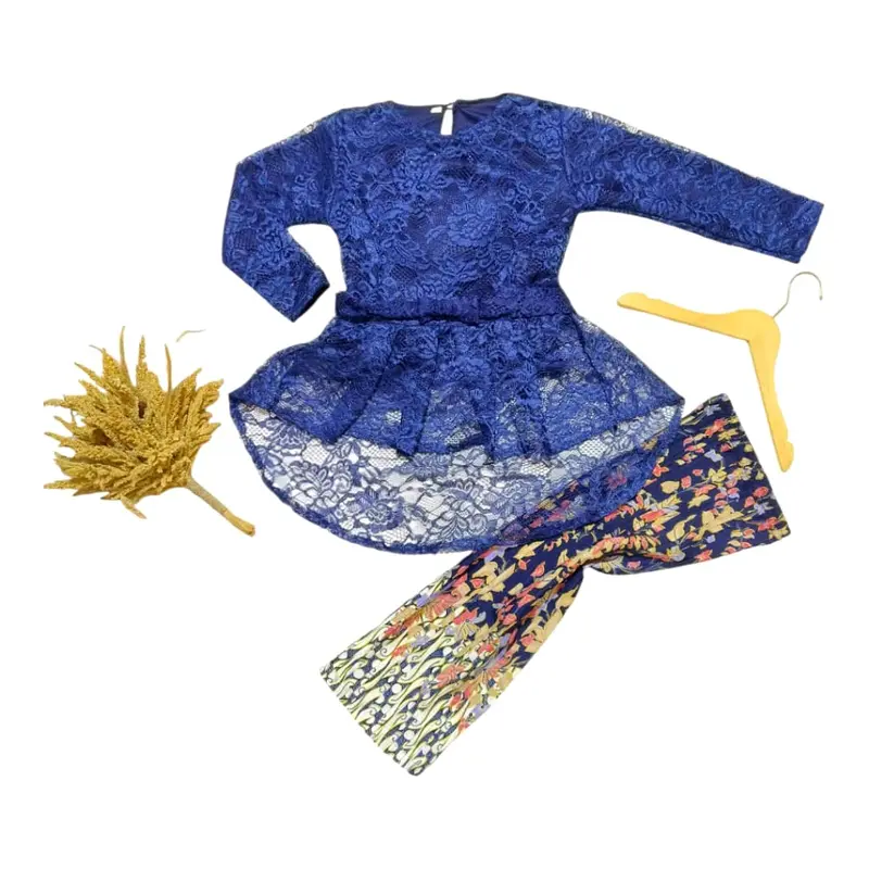 kebaya satu set brukat rok plisket untuk anak usia 4 sampai 14 tahun Fashion Cantik,kebaya modern,kebaya wisuda,kebaya anak perempuan. 6