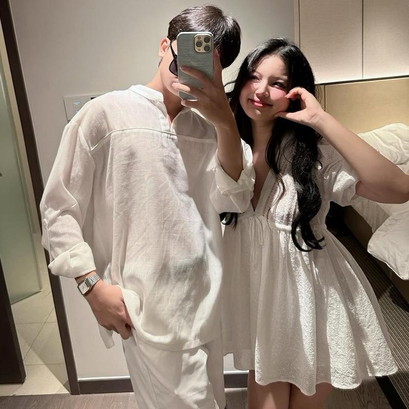 (S-64)[ GIÁ CẢ CẶP] Set đồ đôi nam nữ couple váy babydoll cổ V và áo sơmi nam cổ tàu , đồ đôi mặc cùng người yêu, đồ đôi mặc đi chơi đi du lịch
