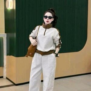 Sét Bộ Nỉ Hai Da Mặt Nhung Xám Cổ Khóa Phối Màu Cực Xinh.