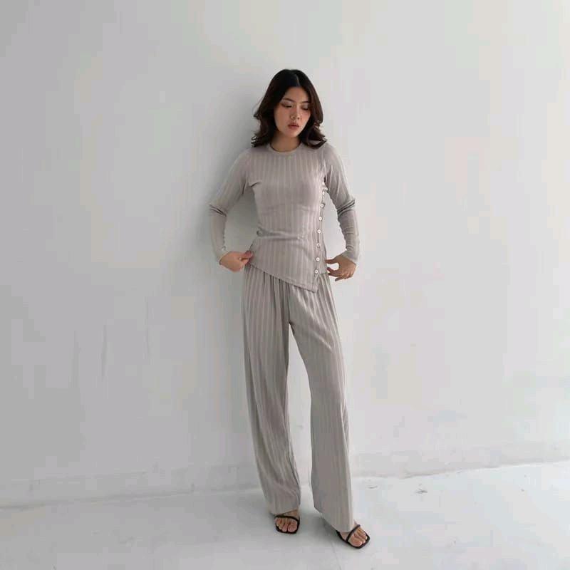 EDEN SET | Setelan Wanita Knit Set Lengan Panjang Celana Panjang Highwaist Kancing 2