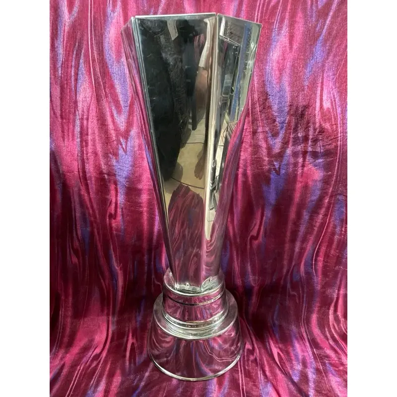 piala sepak bola trophy turnamen trophy sepak bolla trophy turnamen futsal