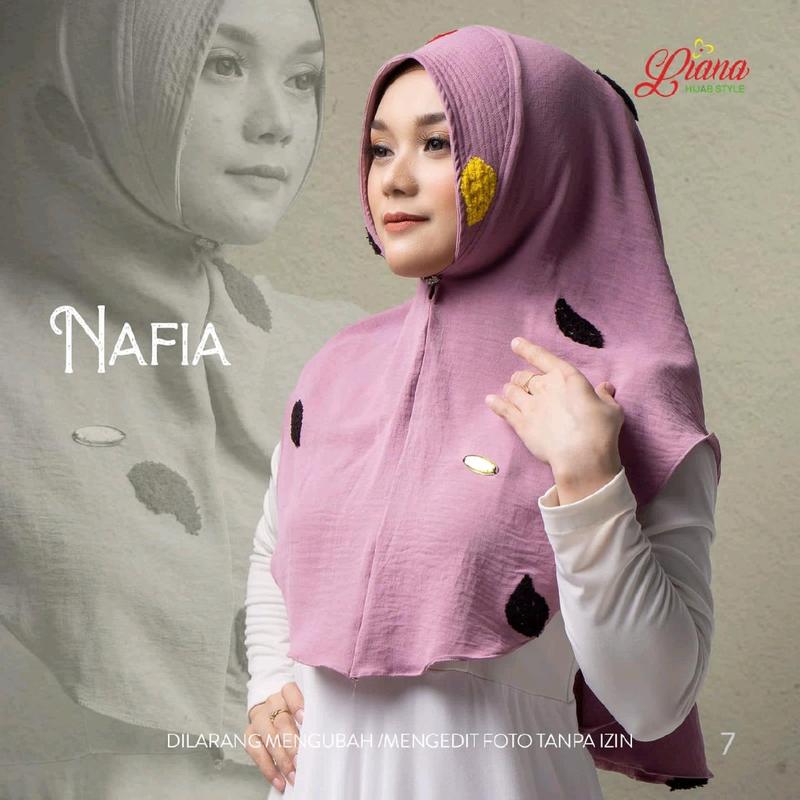 Jilbab Instan Bergo Crinkle Nafia By Liana Hijab 2