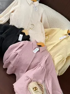 Lyera blouse jaguard embos motif kloper cantik mewah