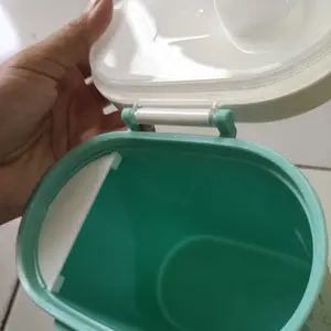 PA031 Tempat Kotak Wadah Penyimpanan Bubuk Portabel Anti Tumpah Makanan Box Susu BPA Free Food Grade 400g 220g untuk Bayi dengan Sendok Susu