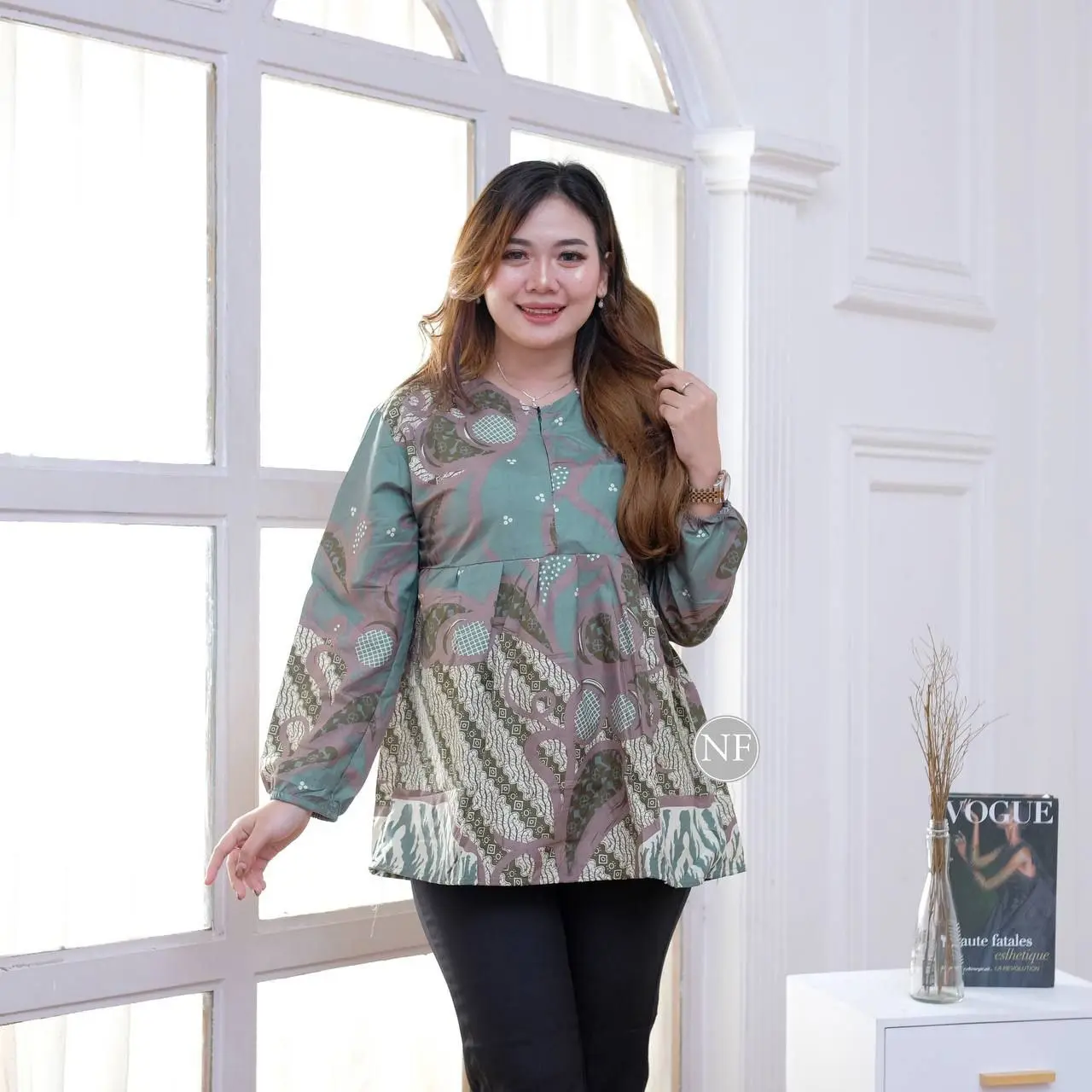 Blouse Batik Atasan Wanita Modern Resleting Depan Lengan Pakai Karet Bahan Katun Lembut Nyaman Motif Seragam Kerja Baju Kantor