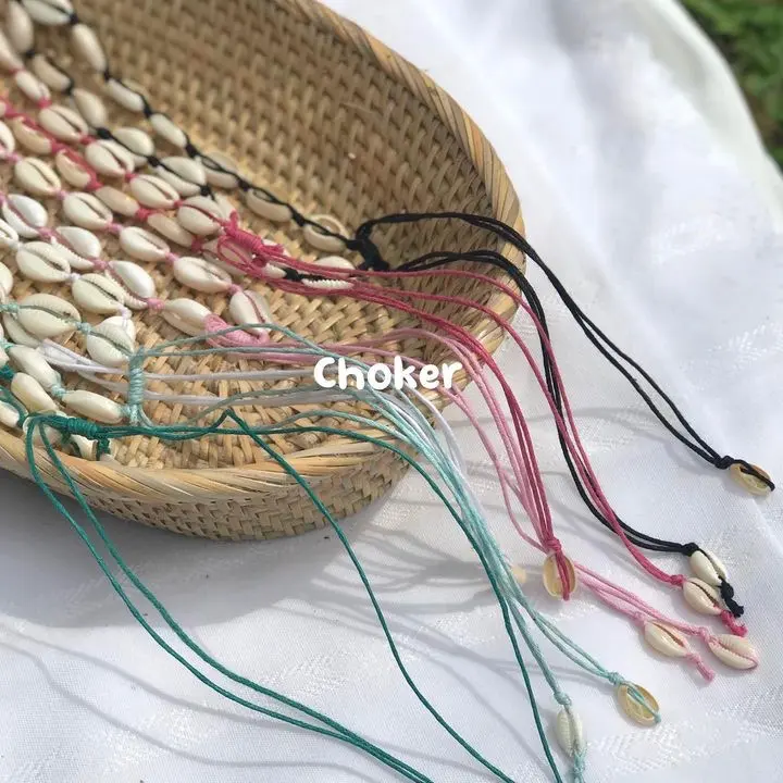 Kalung Kerang Wanita Seashell Choker OOTD Pantai Summer Vibes