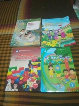 Product Review of Kumer buku siswa paket SD kelas 1  kurikulum merdeka (isi 4 buku) from O**a 0