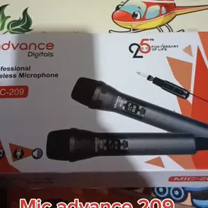 ADVANCE MIC-209 2Mic Digital Wireless Mic Microphone/Mikrofon Bluetooth Profesional Mic Wireless Bluetooth Microphone Termasuk tombol volume untuk menyesuaikan volume