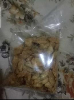 Product Review of Keripik Ikan Wader Crispy / Baby Fish Crispy Makanan Food Snack Cemilan Camilan Pedas Kripik Masakan from G**a 0** 0