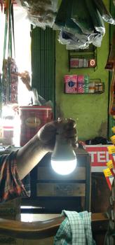 Product Review of Bohlam Emergency Hannochs Genius Lampu Emergency Hannochs Bohlam LED from c** a** 0