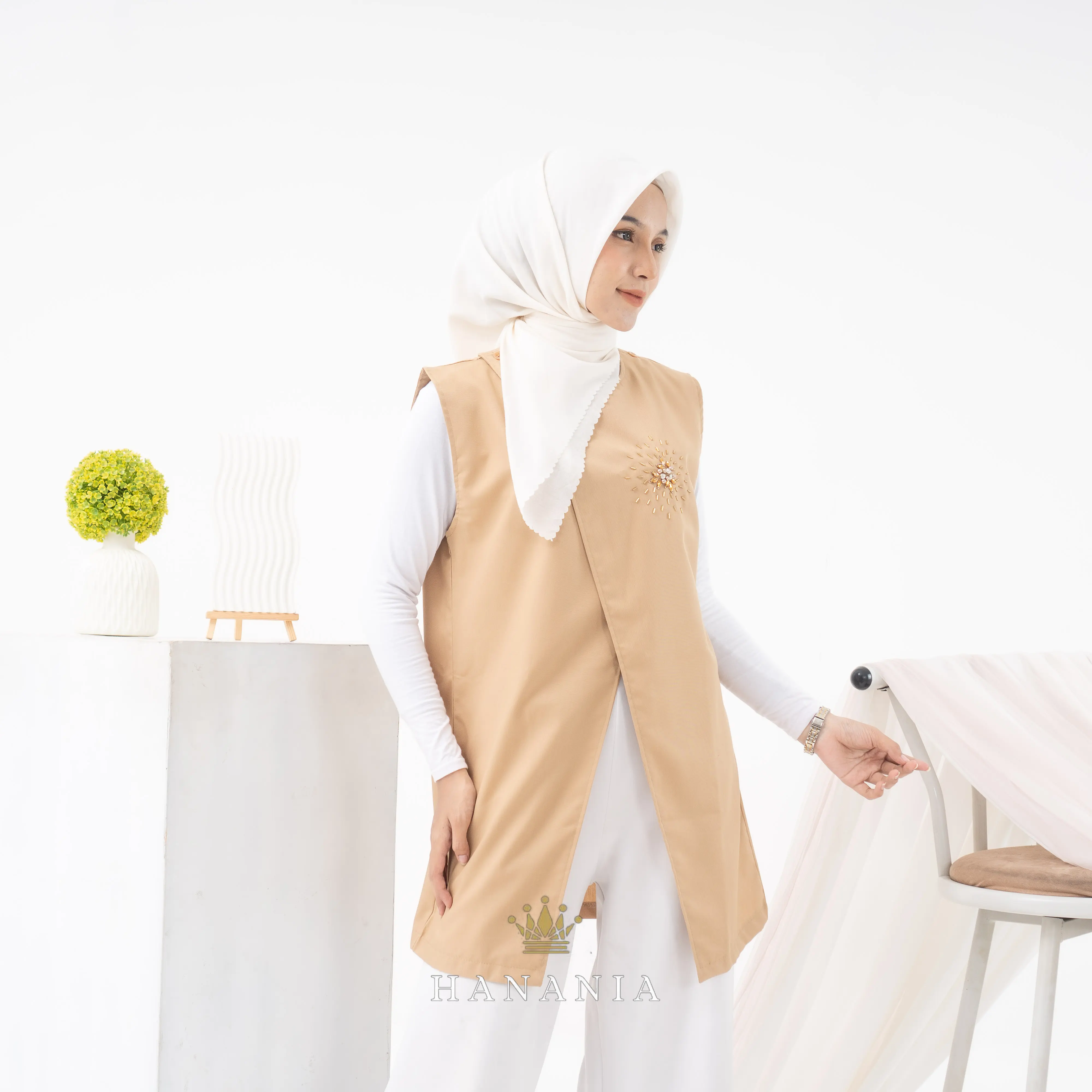 Hazura Vest Payet pearl Premium collection - vest wanita / korean style / kondangan / ootd berhijab / wanita casual