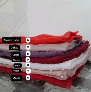 "Square organza dot" hijab pesta/wisuda