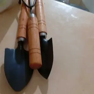 3in1 Alat Berkebun Mini Simple Kokoh dengan Desain Praktis dan Mudah Digunakan untuk Kebun Anda