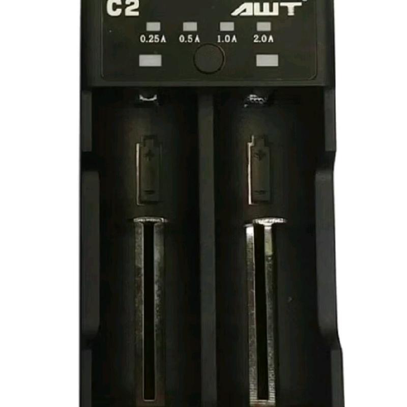 Charger AWT C2 2A USB Battery Charger vapor 18650 1