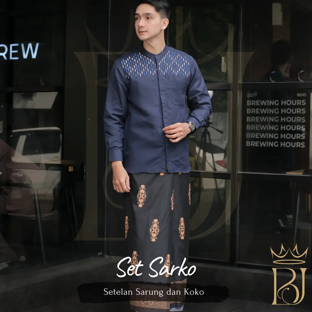 KOKO NAVY SARUNG HITAM