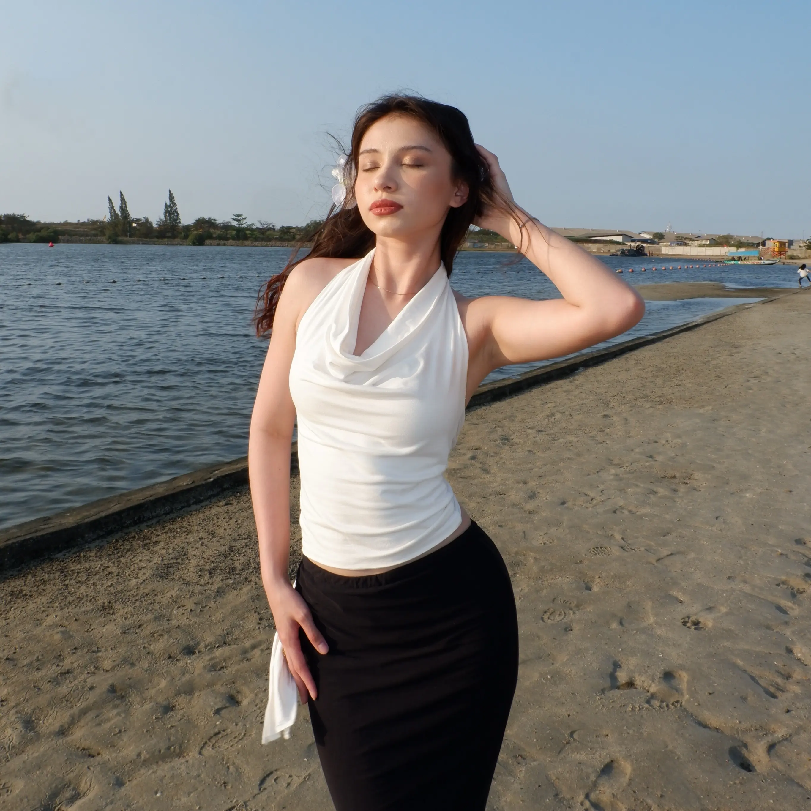 Wear Sarey - Rosalia Top - Atasan Halter Drape Cowl Neck - Atasan Wanita - Backless Sleeveless - Adjustable - Sexy Casual Tops - Street Style