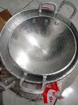 Product Review of paket wajan 20 cm dan 24 cm alumunium tempa penggorengan tebal anti lengket Alat Dapur Kitchenware from y**z 0