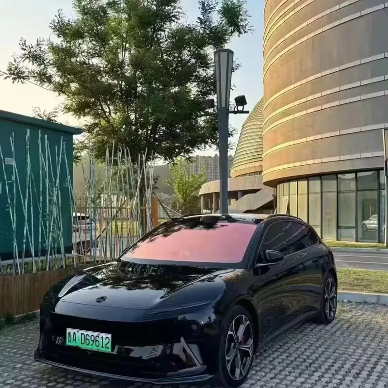 GOSH RED 30 WARNA FILM LEBIH PEKAT