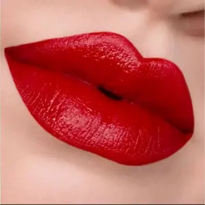 Dapatkan 2pcs Lipstick Putar Matte Tahan Lama Waterproof Dan Sudah BPOM Approved Lipstik Matte Tahan Air Dan Segar Sepanjang Hari