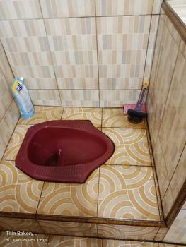 Product Review of BRUSHCLEAN Cairan Pembersih Kamar Mandi 1 Liter - Menghilangkan Kerak dan noda membandel pembersih serbaguna from D**n 0