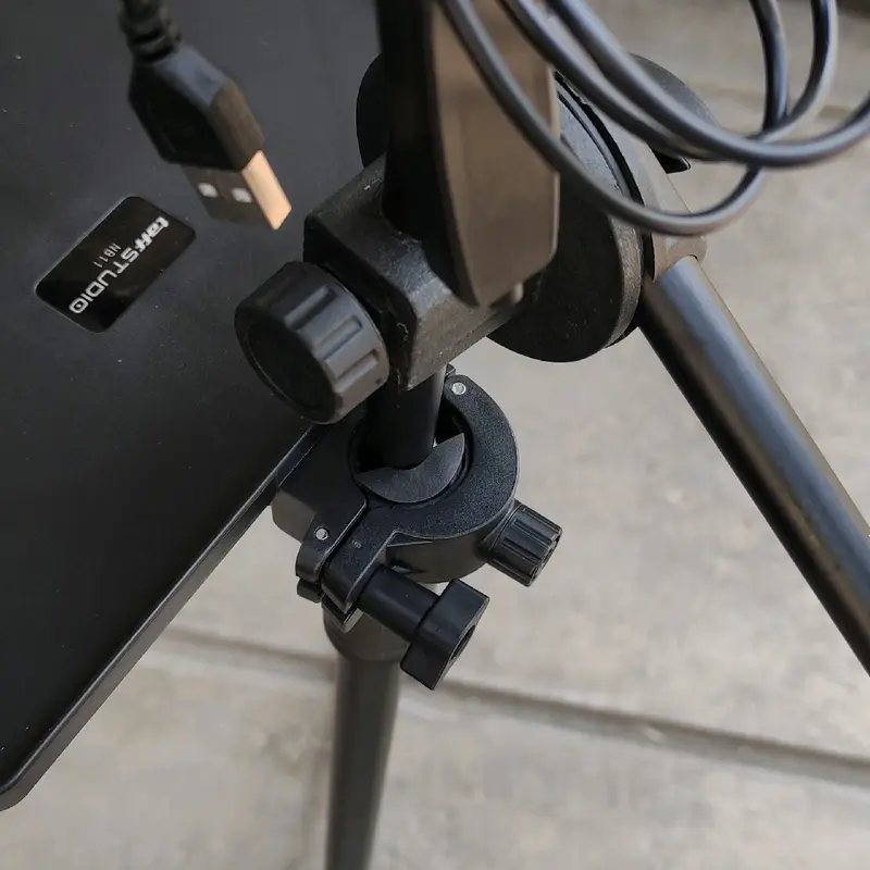 PAKET TRIPOD LIVE STREAMING STAND AUDIO HOLDER 2HP RING LIGHT HOLDER PANJANG STAND RINGLIHT CAMERA LED PAKET TRIPOD TRAY SOUNDCARD DUDUKAN SOUND CARD KOMPLIT 3