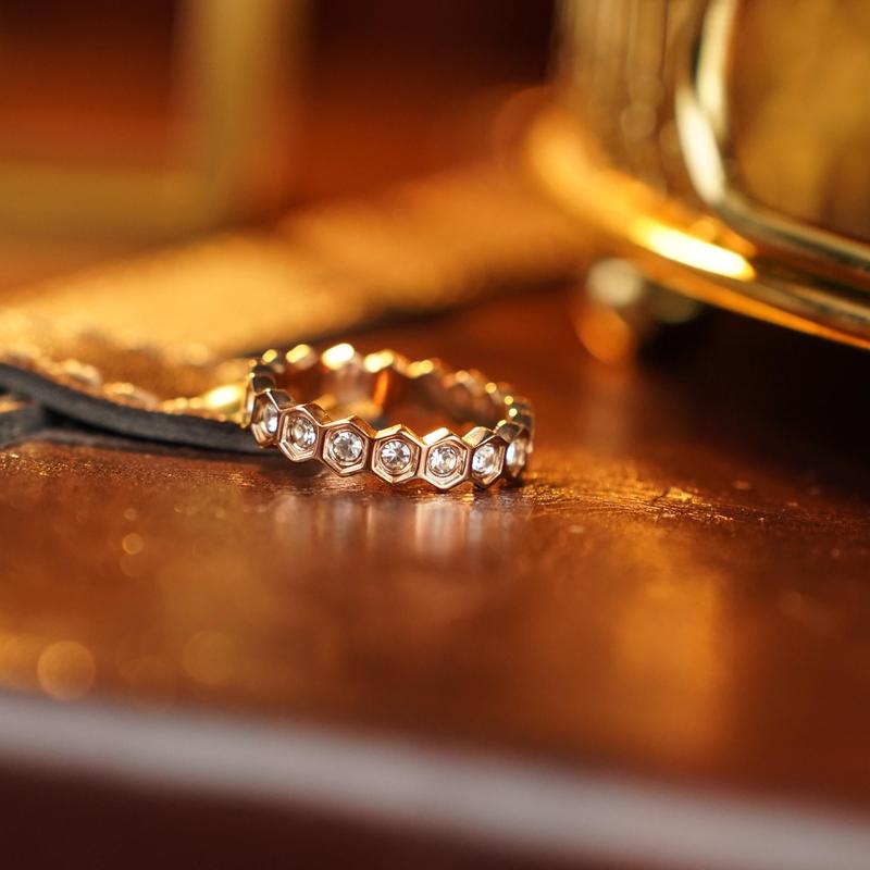 （PAKET BELI 3 DAPAT 4） Bebas Pilih Khusus LIVE AKSESORIS TITANIUM GELANG, ANTING, KALUNG, BANGLE MYSTERY BOX 3