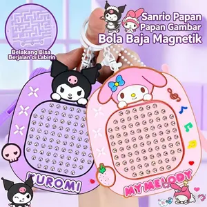 Papan gambar magnetik mini berbentuk kartun dengan bola baja gantungan kunci liontin ransel mainan labirin papan gambar magnetik penghilang stres