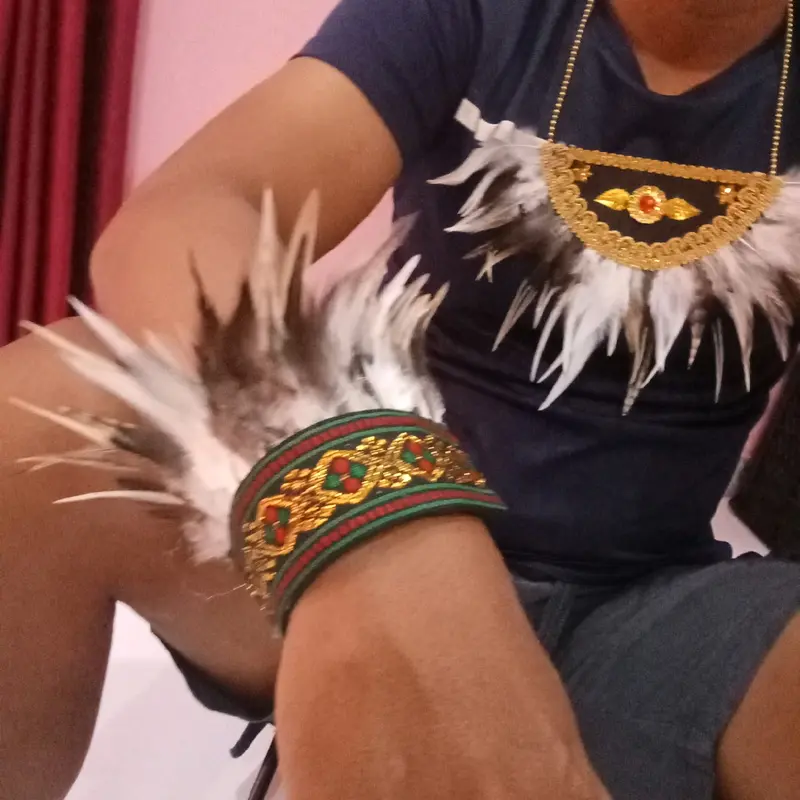 Mahkota Dayak 1 set gelang kalung Aksesoris Elegan 2