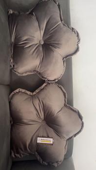 Product Review of Bantal Bunga - Rose Pillow / Bantal Sofa Bantal Duduk from R**a 0