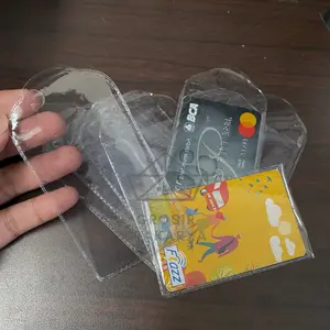 Sampul Plastik Pelindung Kartu SATUAN Berbagai Macam Kartu ATM KTP Kartu Tanda Mahasiswa Pelajar Bahan Plastik Tebal Warna Transparan Agak Buram Ukuran 9,3 x 6 cm Kualitas Terbaik Sampul Bungkus Cover Plastic Pelindung Kartu Kredit Murah Termurah