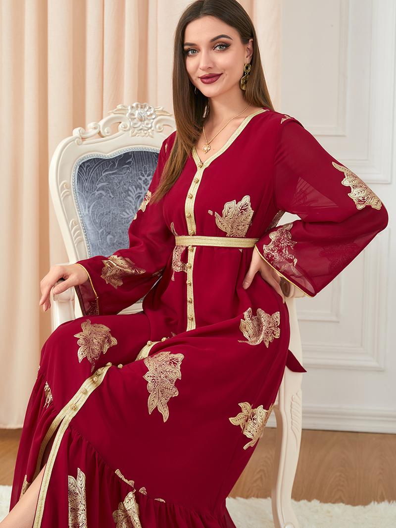 Product Introduction of Baju Raya Middle East Dubai Muslim women's clothing with belt abaya fashion high-end hot stamping dress 3