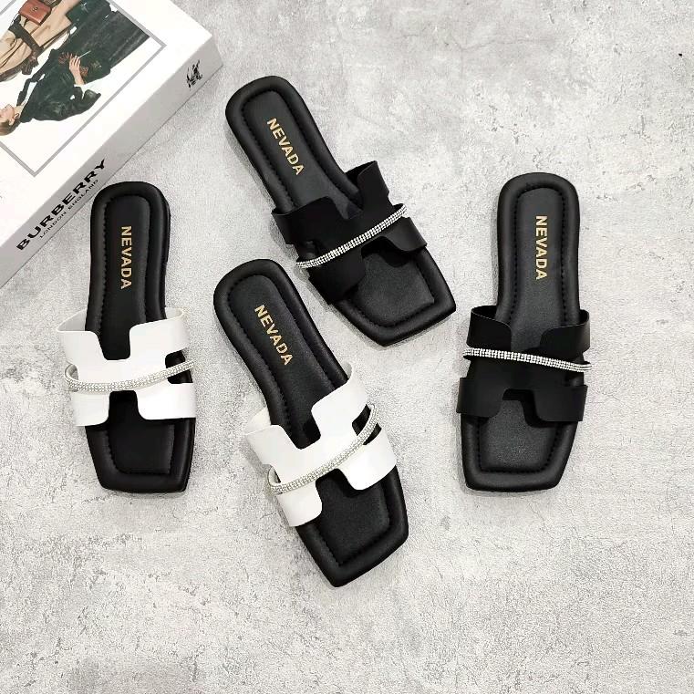 Sandal Korea Teplek Terbaru Model H Diamond - NANA STORE - Wanita, Sendal Cewek Canvas 1