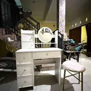 Etife Meja Rias Minimalis / Meja Rias Aesthetic Dengan Cermin & Rak / Meja Kosmetik Penyimpanan / Furniture Kamar / Meja Rias + Kursi (Opsional) / Dipan & Set Kamar Tidur