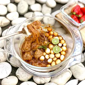 Tekwan Instan Kemasan Tekwan Lezat Tekwan Kuah dengan Rasa Pedas dan Manis Cocok untuk Camilan atau Makanan Utama Food Noodles Mie Goreng