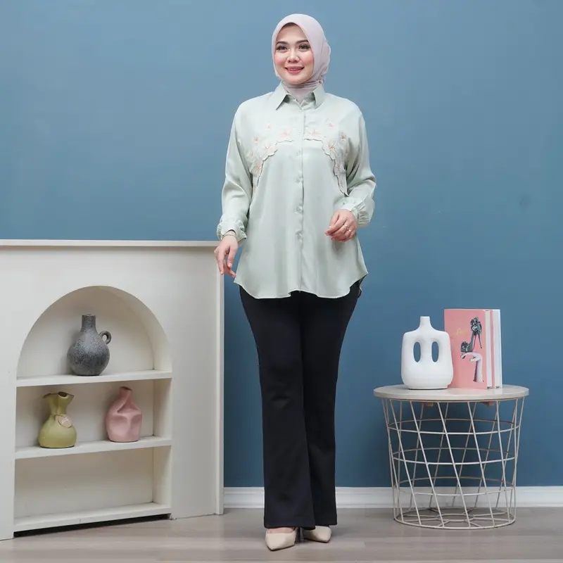 Mika Blouse Bordir Rayon Twill - Kemeja Wanita Bordir Bunga Formal Nyaman 8