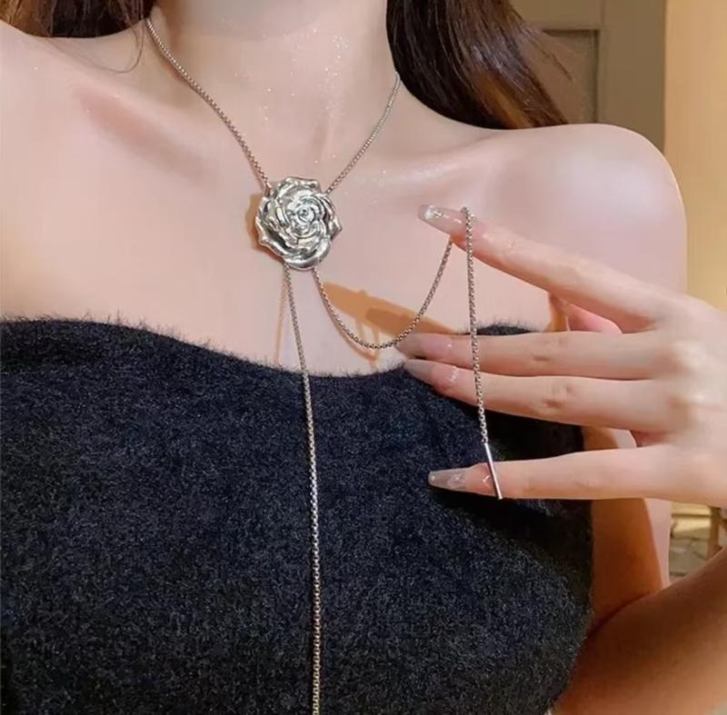 Product Introduction of Fashionable Butterfly Necklace for Women 2024 New Pull-Through Design Stainless Steel Chain Unique Gifts for Her Elegant Jewelry Accessory Affordable Price with Durable Quality 13