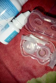 Product Review of 【beli 1 Dapat 4 】Mysticeyes Softlens Normal 1 Pakaian Sehari-hari Softlens+1 Air Pencuci Softlens 60ml + 1 Tetes Mata 10ML + Lenscase from ** 3