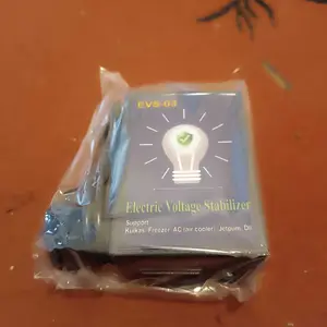 Stabilizer 1000 watt, bisa untuk kulkas, TV,  Freezer box, AC, Jetpum, mesin cuci, magicom,  dll