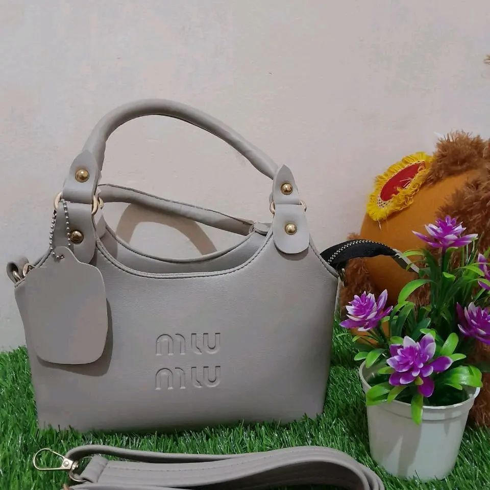 17. Tas Pesta/Selempang Abu abu