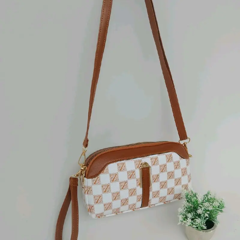 TAS SELEMPANG WANITA LUCHIA KOREAN STYLE TRENDY 2 RESLETING 2